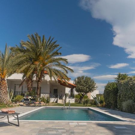 Propodes Luxury Villa Pastida Bagian luar foto