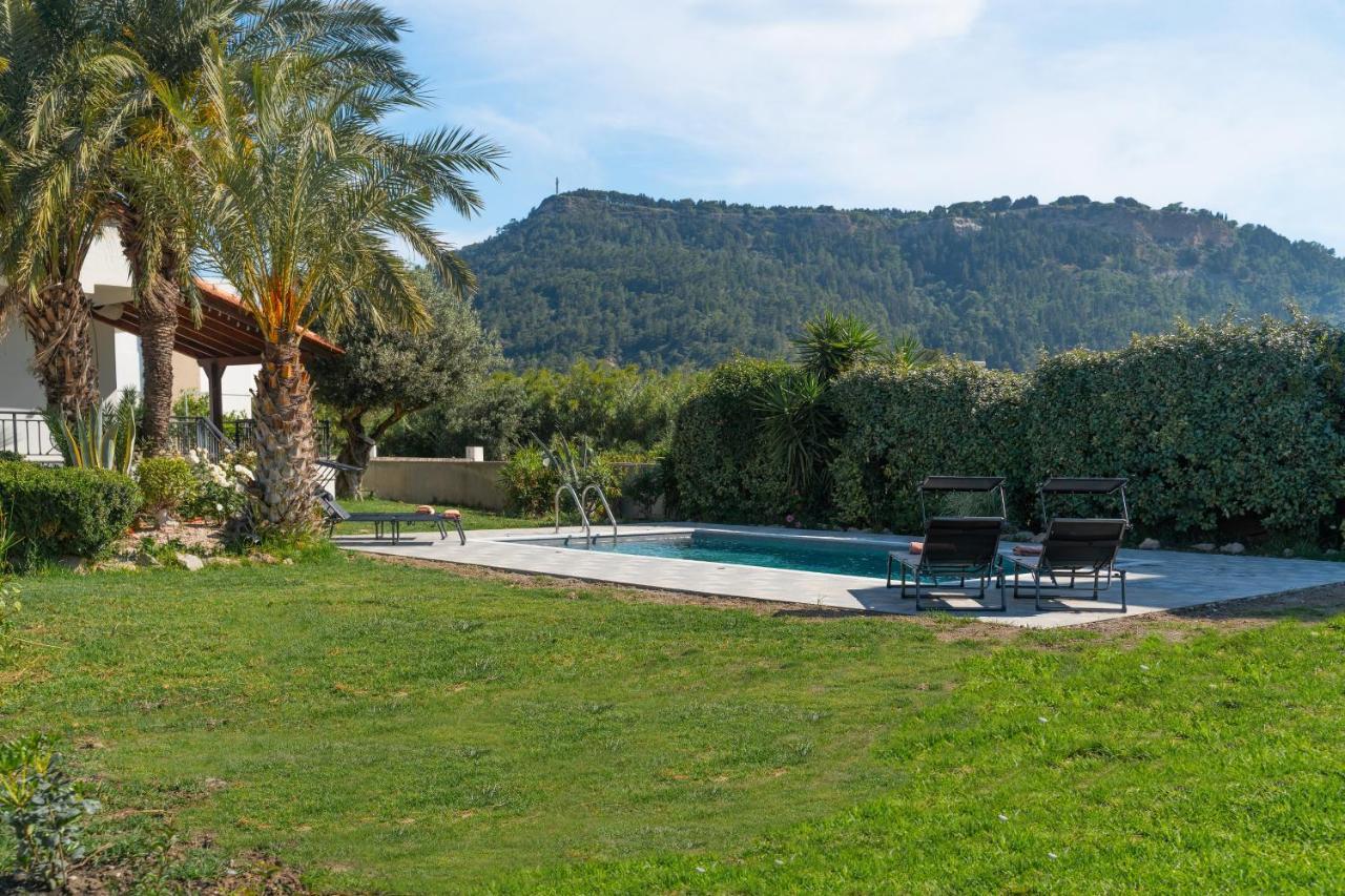 Propodes Luxury Villa Pastida Bagian luar foto