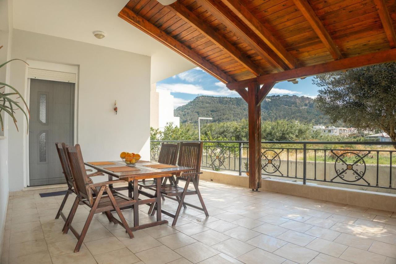 Propodes Luxury Villa Pastida Bagian luar foto